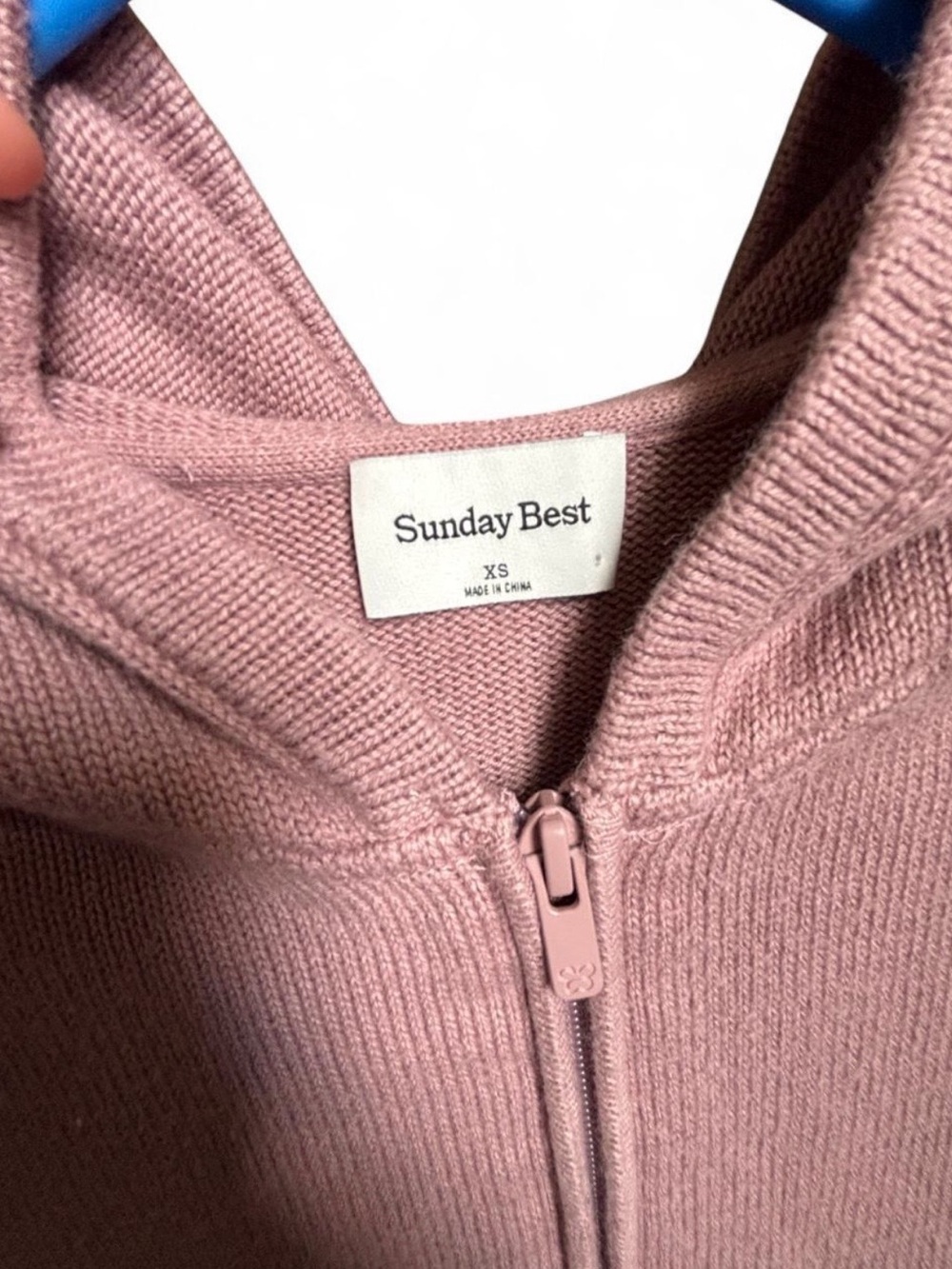 Aritzia Sunday Best Women's Dusty Rose Zip-Up Sweater Hoodie